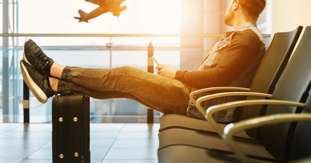 Jetlag: Warum der Flug nach Osten härter ist und wie Sie sich schneller umstellen